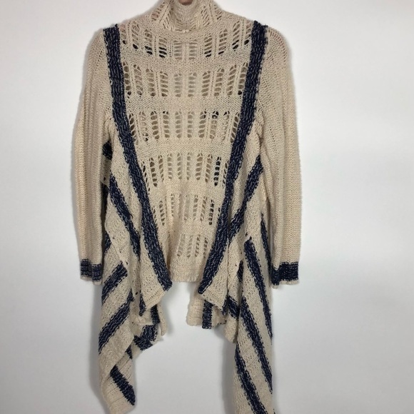 Lovestitch open sweater - Picture 7 of 9